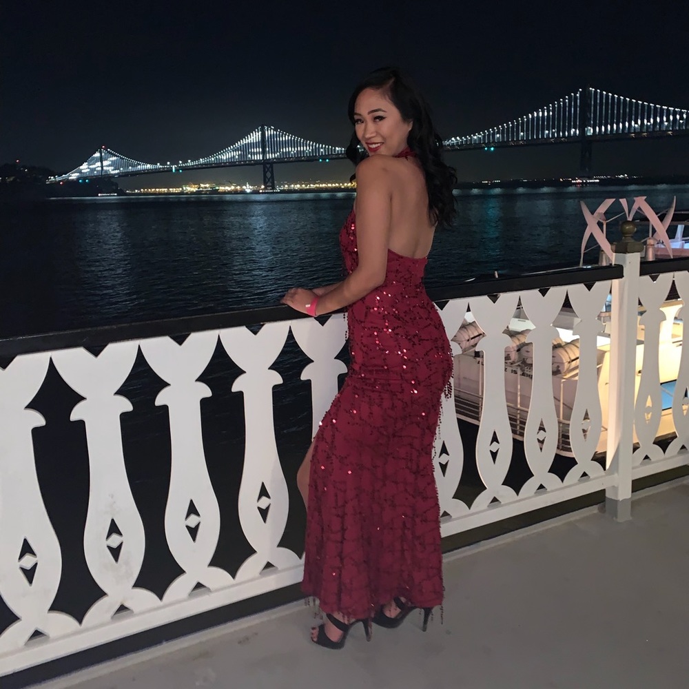 Pretty Little Thing Burgundy Fishtail Maxi Dress